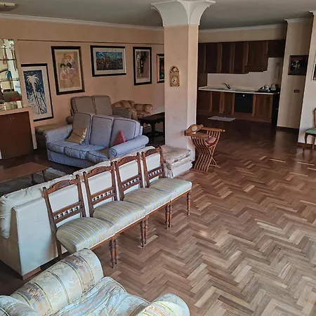 Ameno House Giubileo 2025 *
